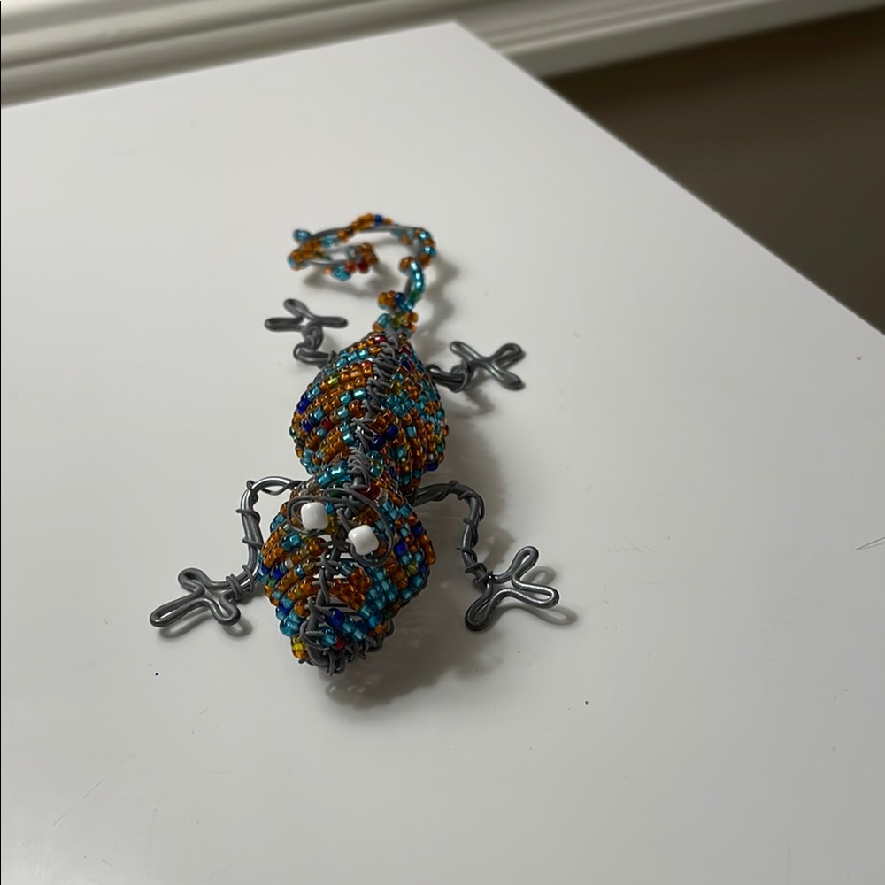 Multicolored Beaded Lizard Decor